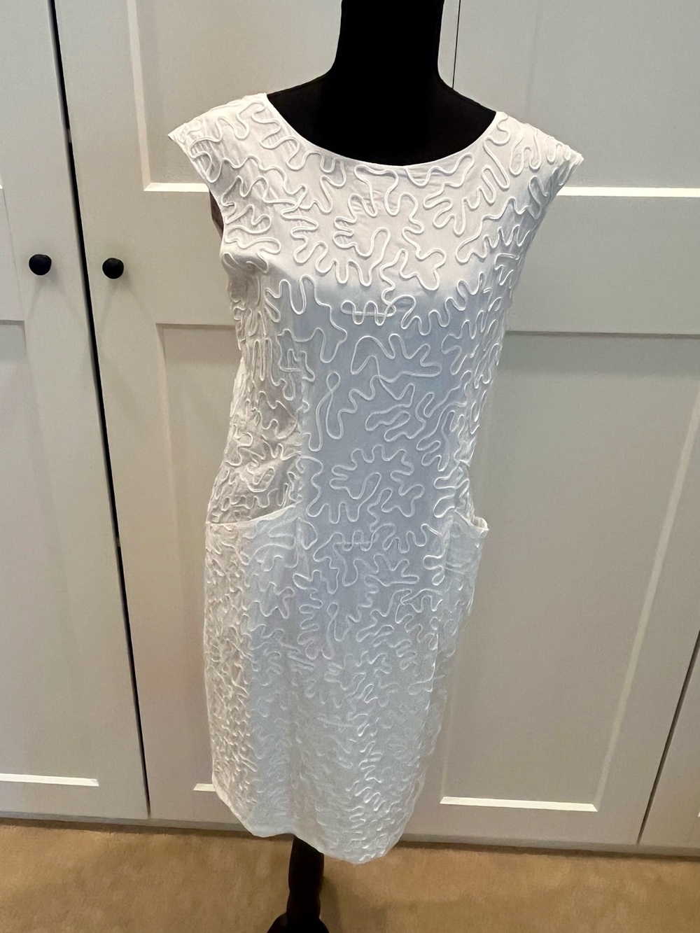 Michael Kors White Cap-Sleeve Sheath Dress Trapunto Stitching Summer Classic 8